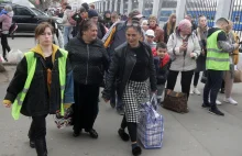 Czeskie służby ostrzegają, że Rosja wśród uchodźców umieszcza swoich agentów