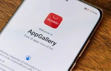 Chiński Huawei usunął aplikacje rosyjskich banków ze swojego sklepu.