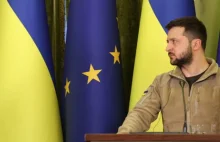 Zełenski zaprasza Macrona na Ukrainę, by zrozumiał, że doszło tam do ludobójstwa