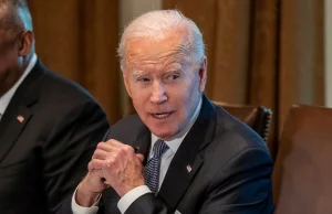 Wojna na Ukrainie. Joe Biden: broń dla Ukrainy napływa każdego dnia