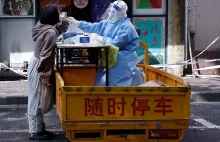 Chiny zaostrzają lockdown. Frustracja w 25-milionowym Szanghaju narasta