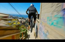 Genialne nagranie przejazdu downhillowego w FPV