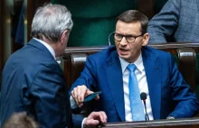 Rząd ma poważny problem z deficytem. Sam sobie zgotował ten los