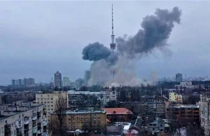Na centrum Kijowa spadły dwie rakiety. "Pocztówka z Moskwy"