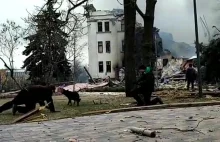 Bombardowanie Teatru w Mariupolu Jak chcecie poczuć klimat wojny to dać głośno