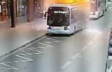 Elektryczny autobus zapala się w Paryżu