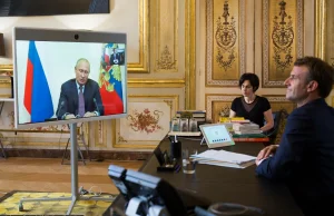 Emmanuel Macron rozmawiał z prezydentem Rosji. Putin: "Kijów nie jest...