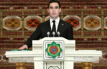 Prezydent Turkmenistanu polecił zwiększenie wydobycia ropy i gazu.