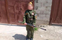 Rosja. Dali dzieciom broń, by strzelały do "nazistowskich manekinów"