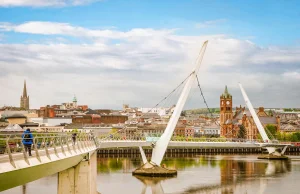 Derry – Londonderry. Historie i miejsca, które znasz z piosenki U2