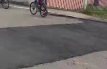 Burmistrz miasta w Brazylii zdecydował że położy asfalt na torach...