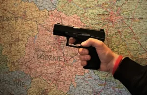 Strzelanina w Gorzewie: Ranni policjanci, napastnik nie żyje