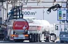 Polska wyśle Ukrainie 25 tys. ton benzyny