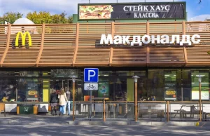 McDonald’s wycofuje się z Rosji. Wiadomo, kto przejmie restauracje