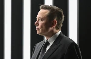 Elon Musk molestował stewardessę? SpaceX tuszował sprawę, jest...