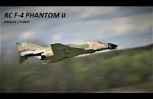 RC F-4 Phantom II - przelot / flight