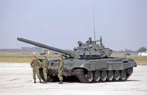 Rosyjski czołg T-72B3 zaczął uciekać. Ukraińcy nie dali mu na to szans