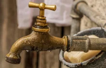 Ukraina: Brakuje wody pitnej. Rosjanie bombardują wodociągi