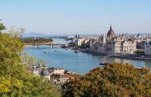 Węgry wprowadzają "tymczasowo" podatki od nadzwyczajnych zysków