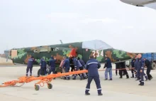 14 samolotów Su-25 dotarło do Ukrainy w częściach