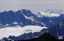 Runęła część lodowca z masywu Grand Combin. Trwa akcja ratunkowa