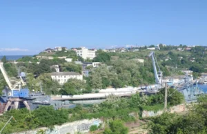Ukraina: Na anektowanym Krymie naprawiane są trzy duże okręty desantowe Rosji