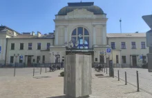 Nawet prezydent Tarnowa dowiedział się z mediów o budowie pomnika Kaczyńskiego.
