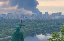 Wiele eksplozji w Kijowie. Czarny dym nad miastem - Polsat News