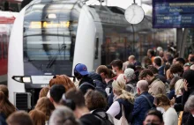 "Bilet za 9 euro". Chaos na niemieckich dworcach kolejowych
