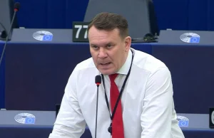 Debata w PE. Legutko beształ europosłów: "nabzdyczenie"...