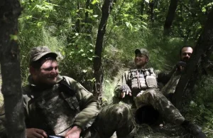 Dwaj Brytyjczycy przed sądem. Za służbę w ukraińskie armii grozi im kara śmierci