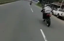 Mistrz zakrętów na motorze