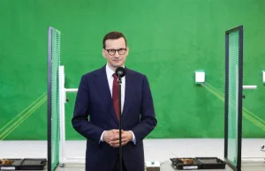 Morawiecki: nasi parlamentarzyści będą pracować nad ustawą ws. dostępu do broni