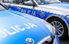 Policyjny radiowóz ostrzelany w centrum Kielc. Strzały oddano z wiatrówki –