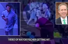 Burmistrz Louisville Greg Fischer nokautowany podczas święta Juneteenth.