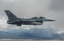 Kongresmeni USA przedstawiają projekt ustawy o szkoleniu ukraińskich pilotów