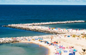 Tak wygląda "Polski Dubaj". Jarosławiec ma największą sztuczną plażę w Europie!