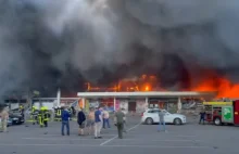 Rosjanie ostrzelali centrum handlowe, w środku było ponad tysiąc osób