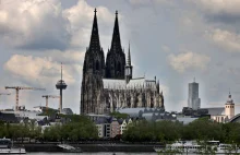 Raport Konferencji Episkopatu Niemiec: Rekordowa liczba apostazji w 2021.