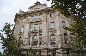 Węgierski bank centralny podnosi stopy aż o 185 pb