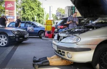 Gazeta Wyborcza ujawnia kto stoi za protestami na stacjach Orlenu.