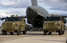 Australia: duża dostawa wozów bojowych dla Ukrainy