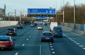 Holenderscy kierowcy będą płacić podatek od każdego kilometra