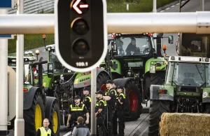 Rolnicy protestują w Holandii. Policja oddała strzał, 16-latek zatrzymany