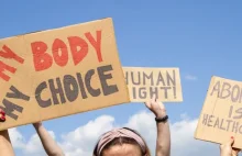 Parlament Europejski chce wpisania aborcji do Karty Praw Podstawowych
