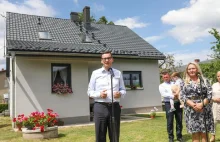 Morawiecki: Postarajcie się ocieplić domy jeszcze przed sezonem grzewczym
