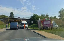 Wiadukt mistrzów na Glince kontra kolejny bus. Ten wiadukt ma już własny fanpage