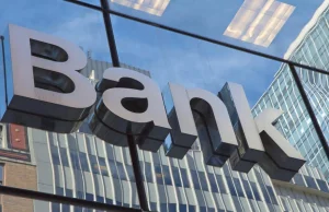 ZBP: Za wakacje kredytowe będą musieli zapłacić inni klienci banków
