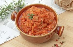 Bigos z cukinii - Wędrówki po kuchni