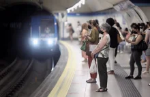 Metro w Madrycie bez klimatyzacji w czasie 40 stopniowych upałów